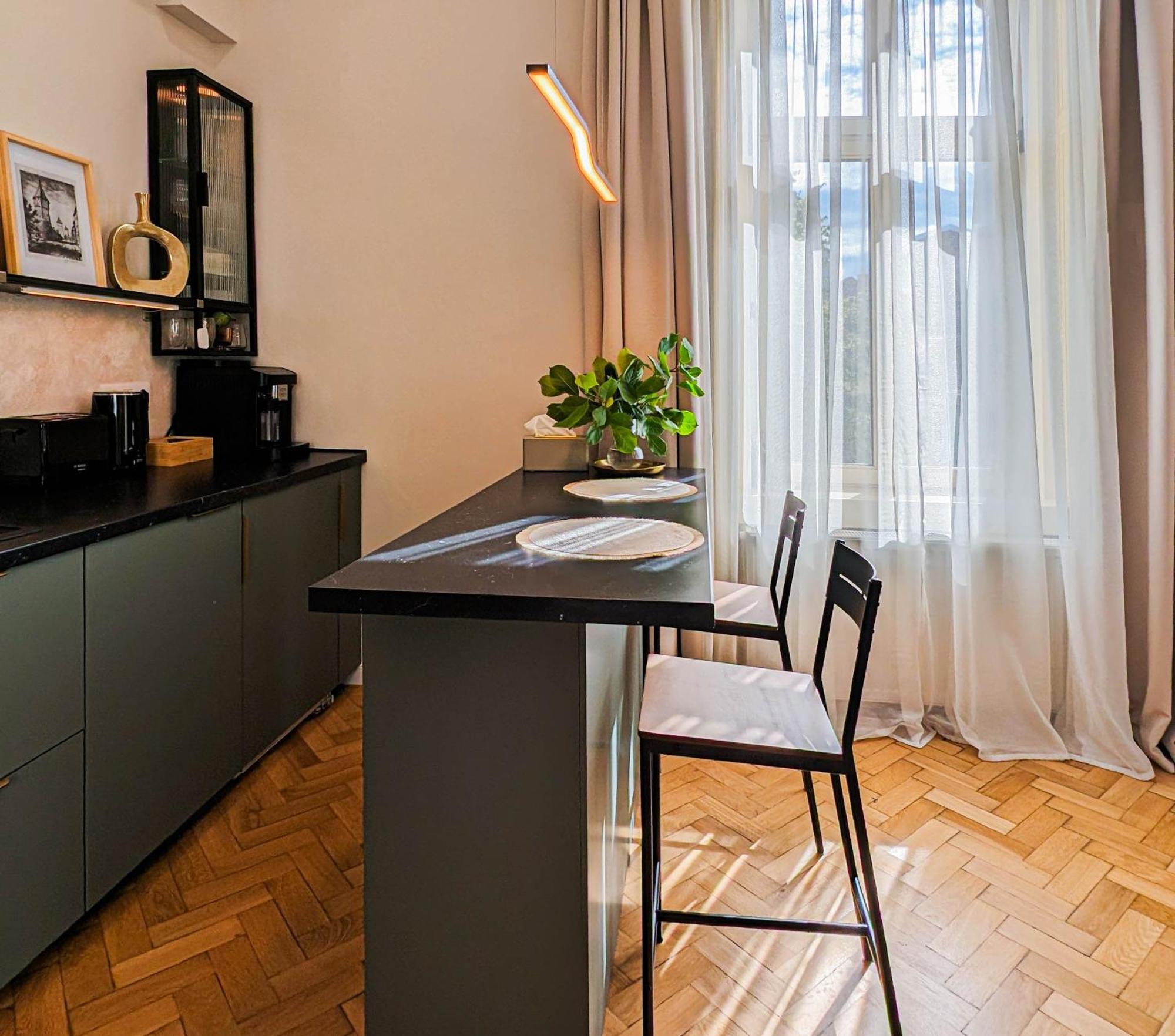 Apartment In Historic Center, Quiet Area, Ac Sibiu Eksteriør bilde